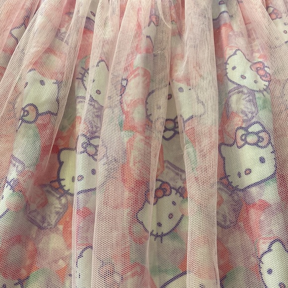 Hello Kitty Girls XL Skirt. Preowned. - Picture 3 of 8